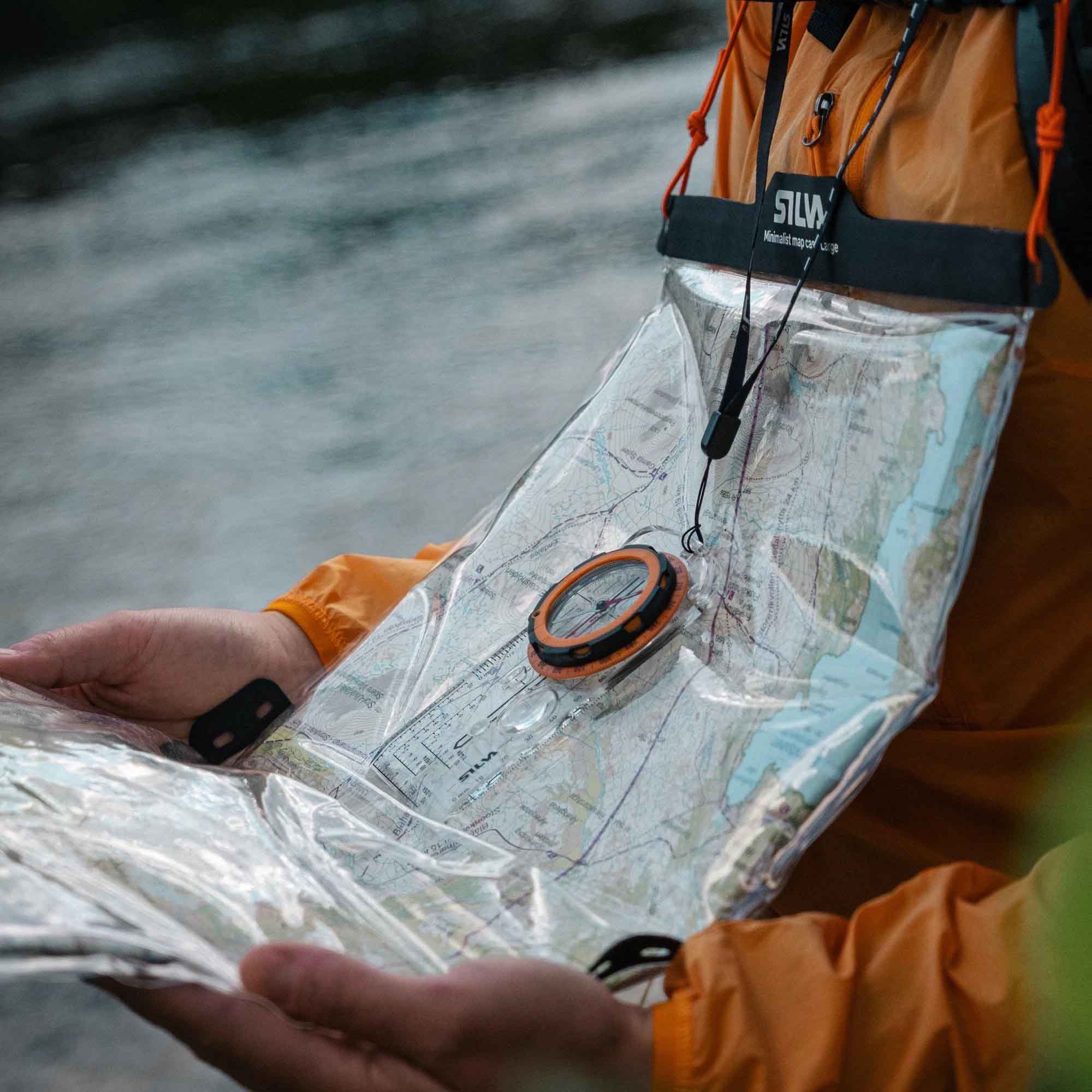 Minimalist large waterproof map case - Silva — SERMILITAR
