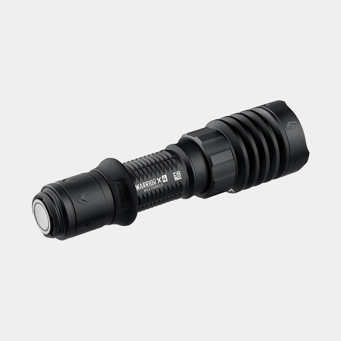 Linterna de mano WARRIOR X 4 2600 Lum. recargable- Olight