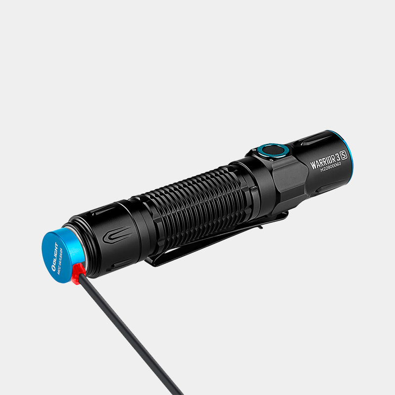 Linterna de mano Warrior 3S 2300 Lum. recargable - Olight