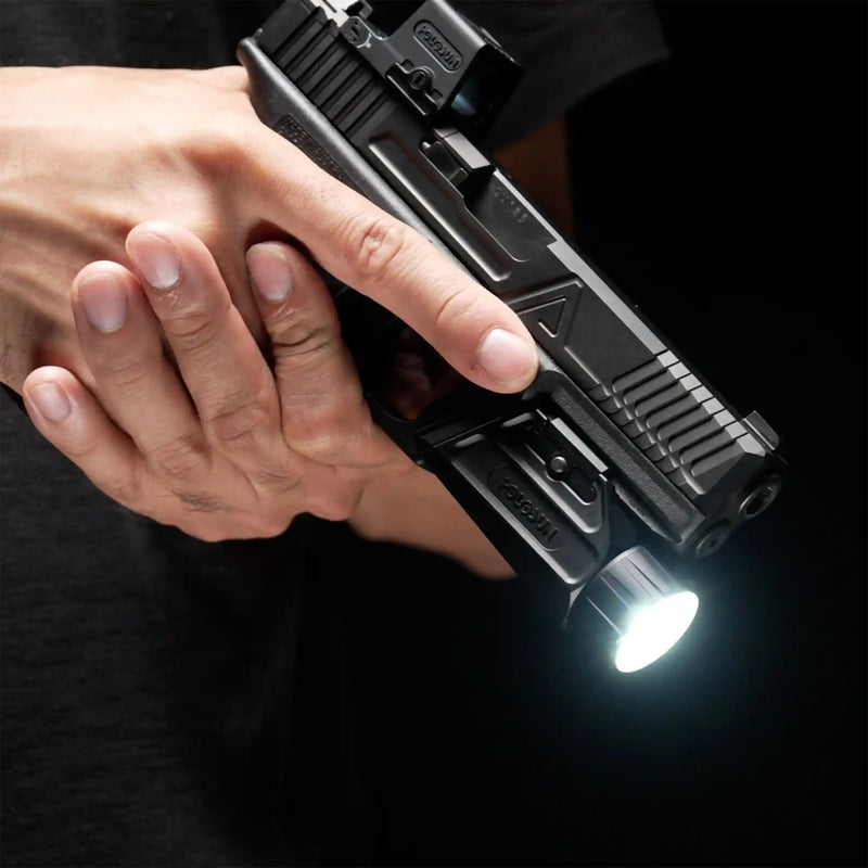 P.ID Tactical Flashlight 1000 Lum. - Holosun