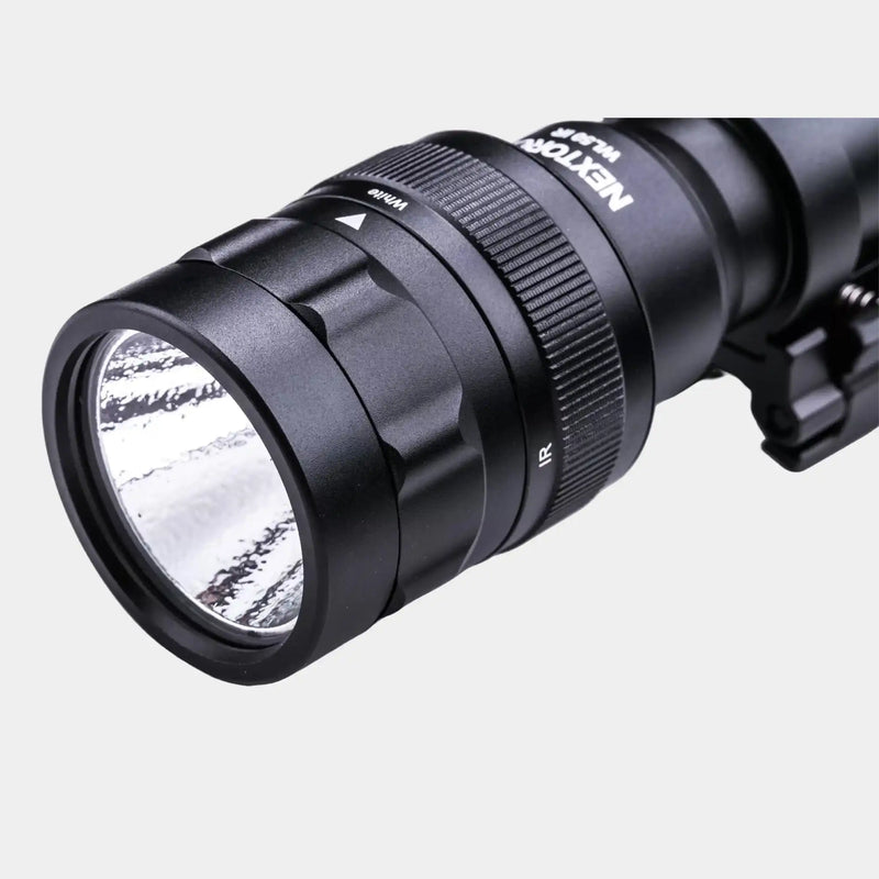 Linterna para arma larga con pulsador remoto WL50B IR 1000 Lum. - Nextorch