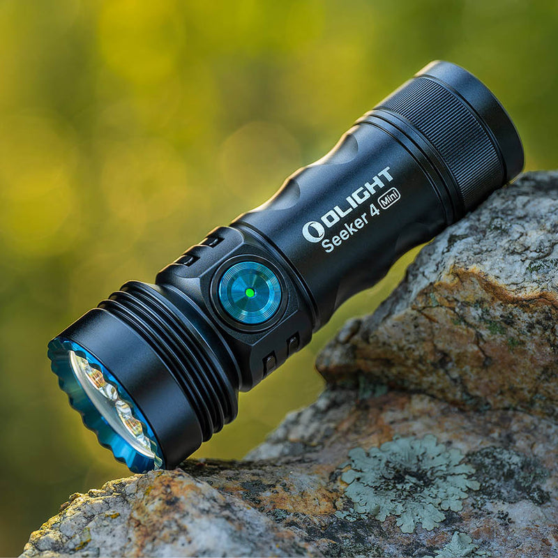 Lampe de poche EDC Seeker 4 Mini avec lumière UV 1200 lum. - Olight