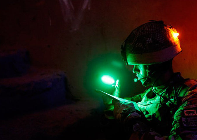 Cyalume ChemLight 6 Bianco HI - Luce Chimica Da 15 Cm Per Emergenze - Foto 5