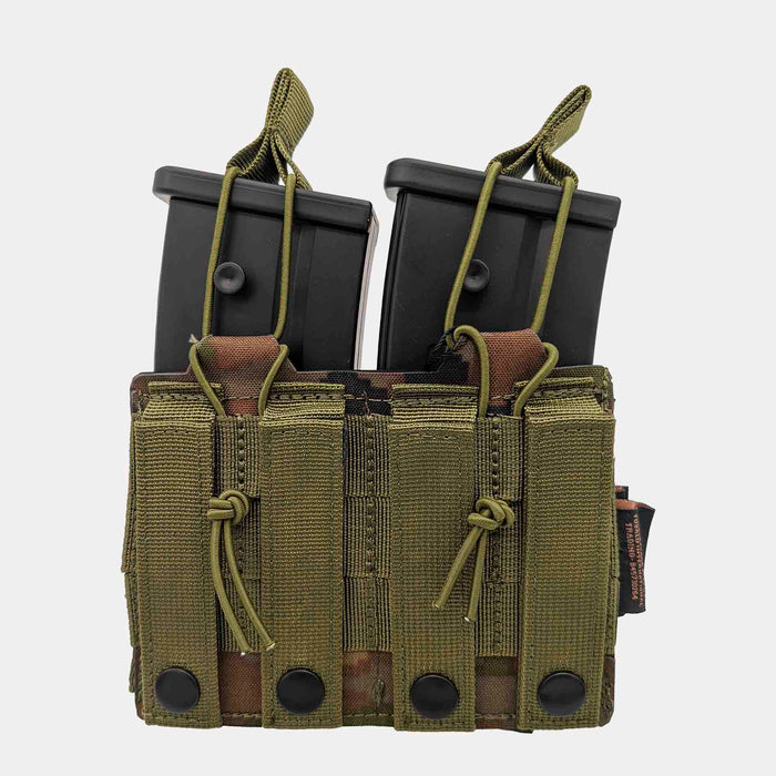 Pixelated wooded double rifle magazine carrier - Conquer