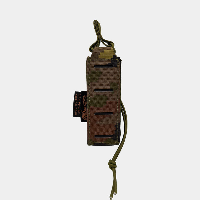 Pixelated wooded pistol magazine carrier - Conquer