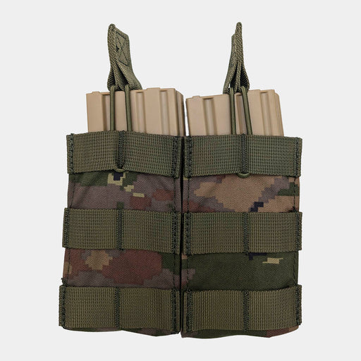 M4 G36 dagger pixelated wooded dagger M4 double magazine carrier corso