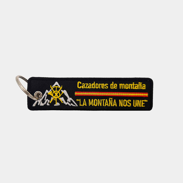 Mountain hunters keychain