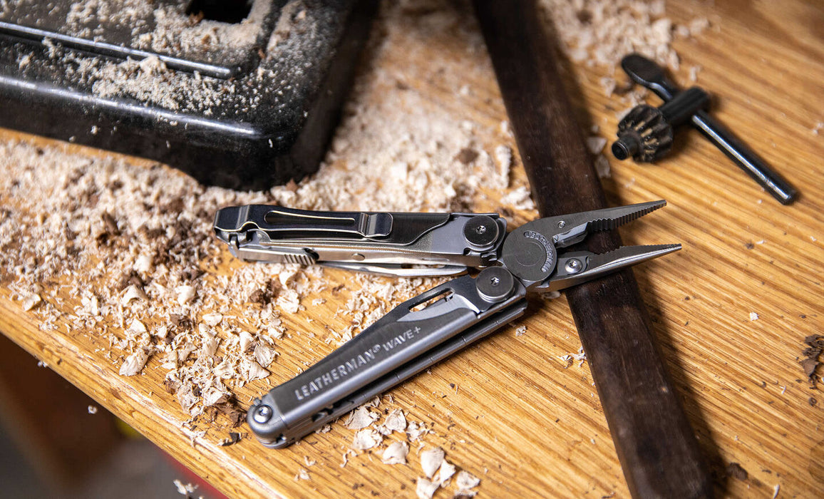 WAVE®+ Multitool Preto com coldre - WAVE®+ Multitool Preto - WAVE®+ Multitool Preto com coldre Leatherman